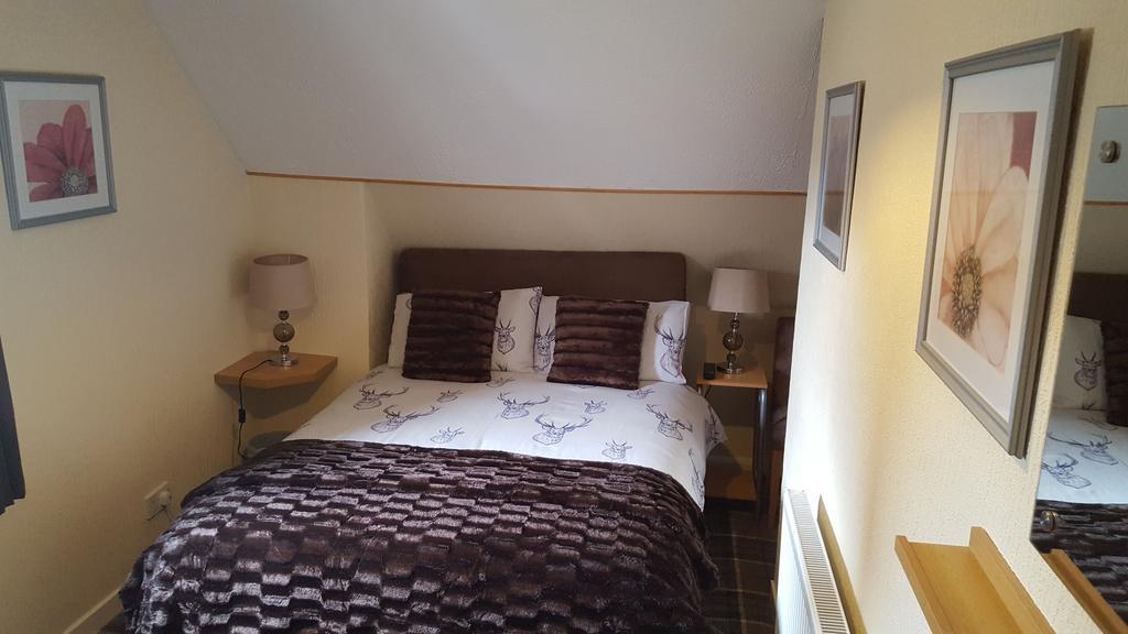 Pitfaranne Guest House Инвернесс Экстерьер фото